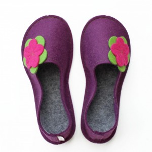 School Kids Wool Felt Slippers - VIOLET Flower