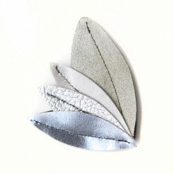 Broška GLAM - modro SREBRNA  - mala